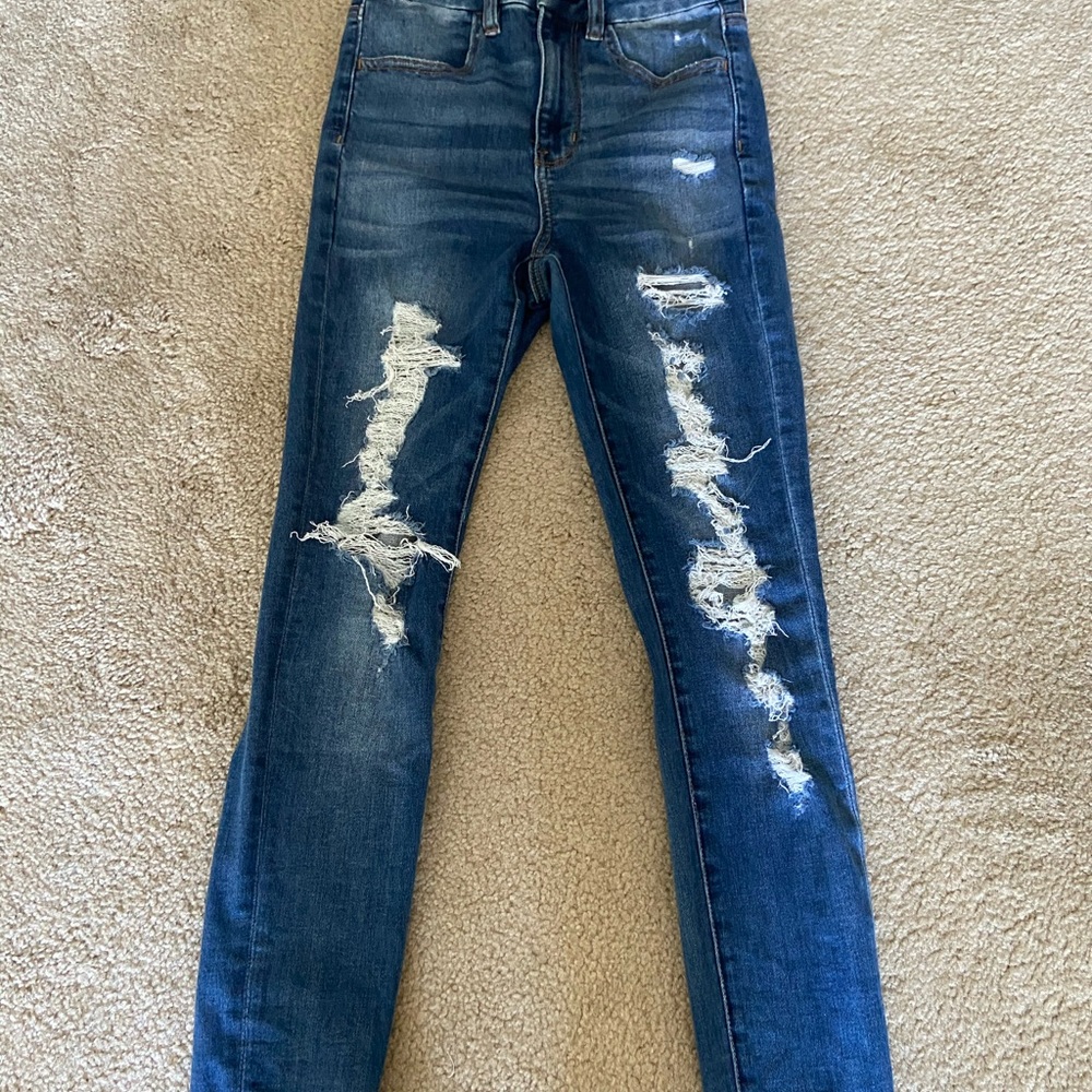 dark was American eagle jeans! 😊